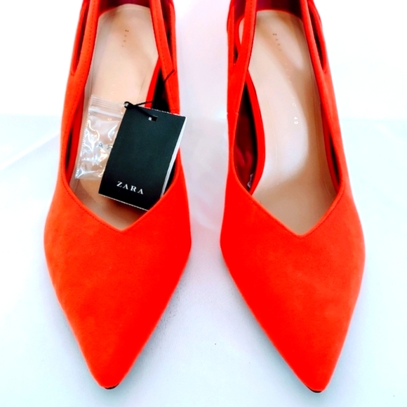 NWT Zara Trafaluc Red Suade Pump's - Picture 2 of 7